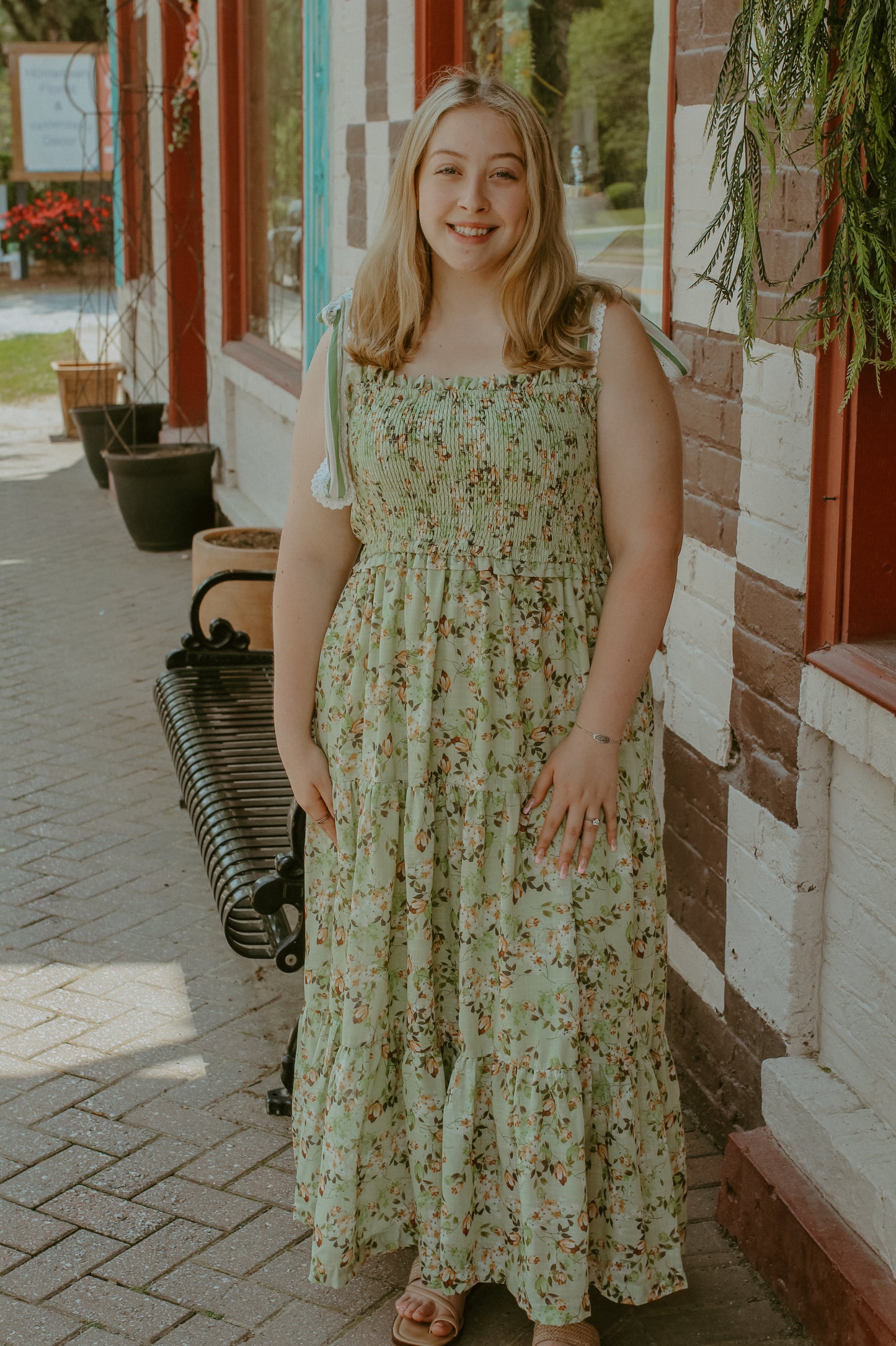Garden Floral Midi - Lime sage