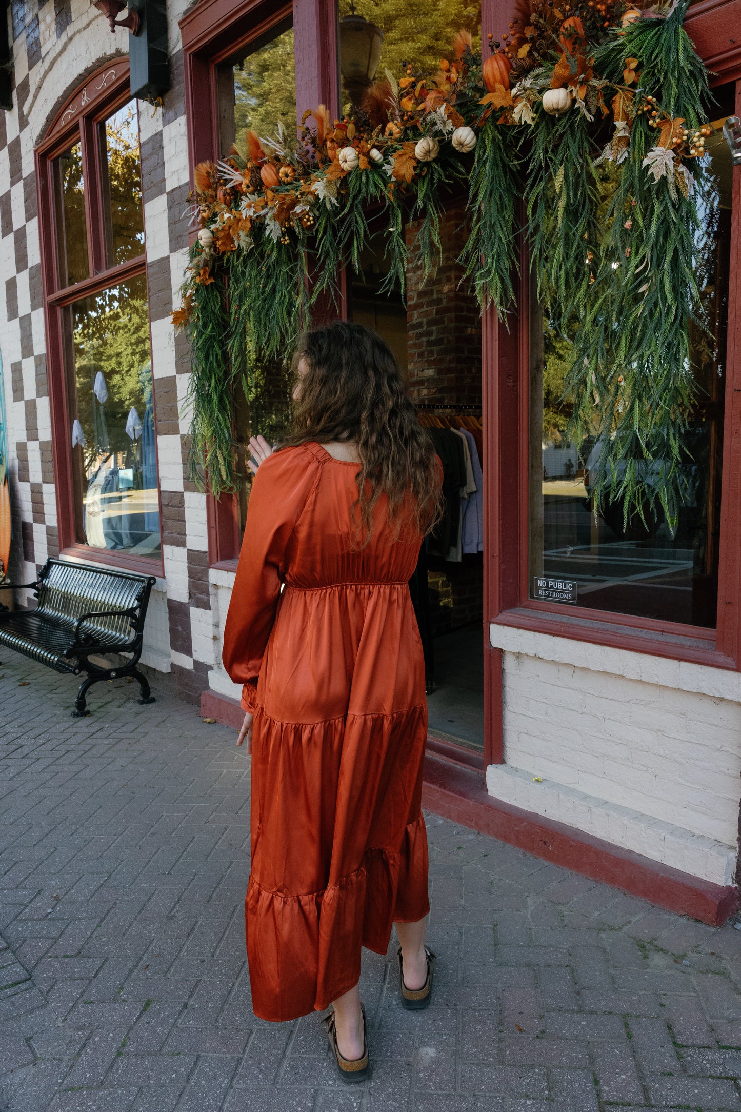 Scarlet Midi Dress - Rust