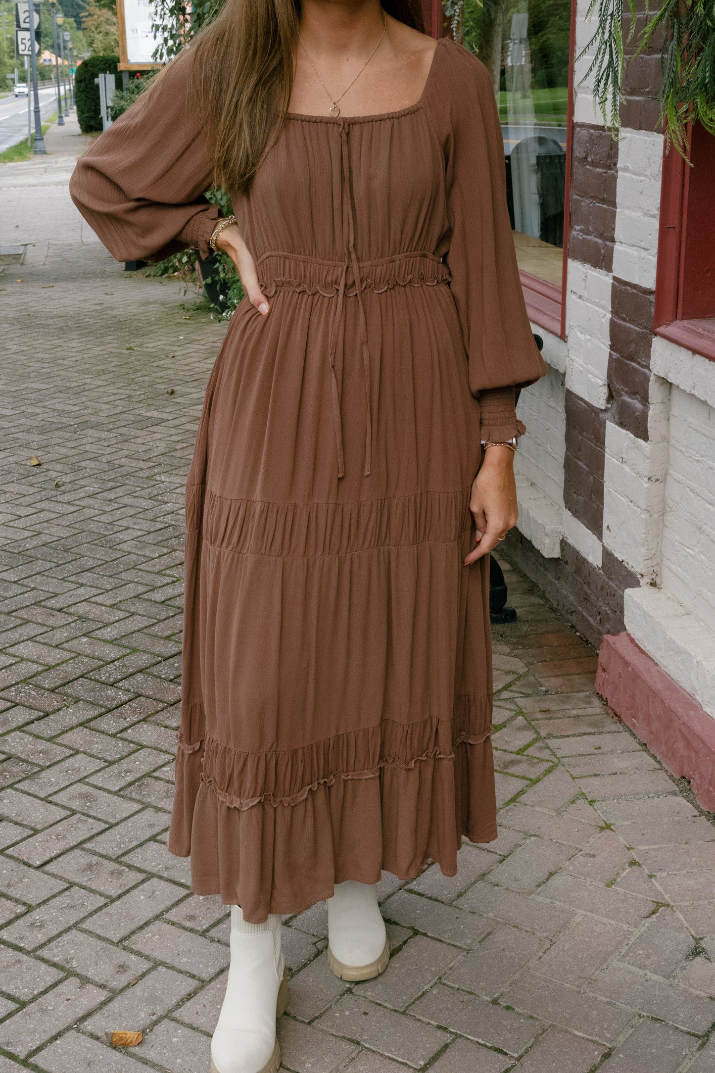 Mia Midi Dress - Mocha