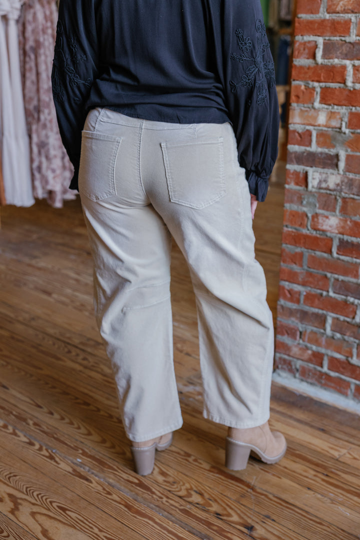 Dylan Barrel Corduroy Pants - Khaki