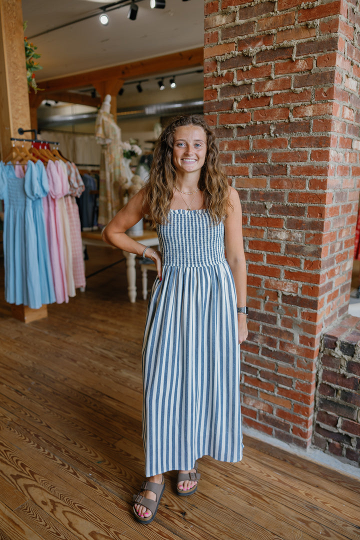 Jaylyn Midi Dress - Navy