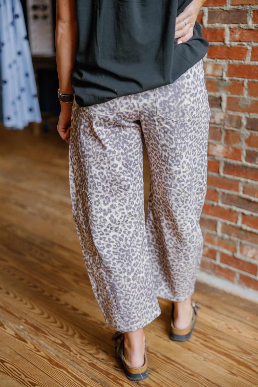 Leopard Barrel Jeans