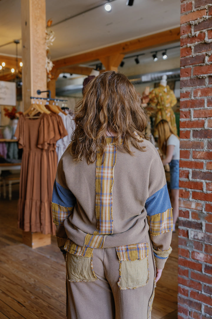 Lyndee Top - Camel