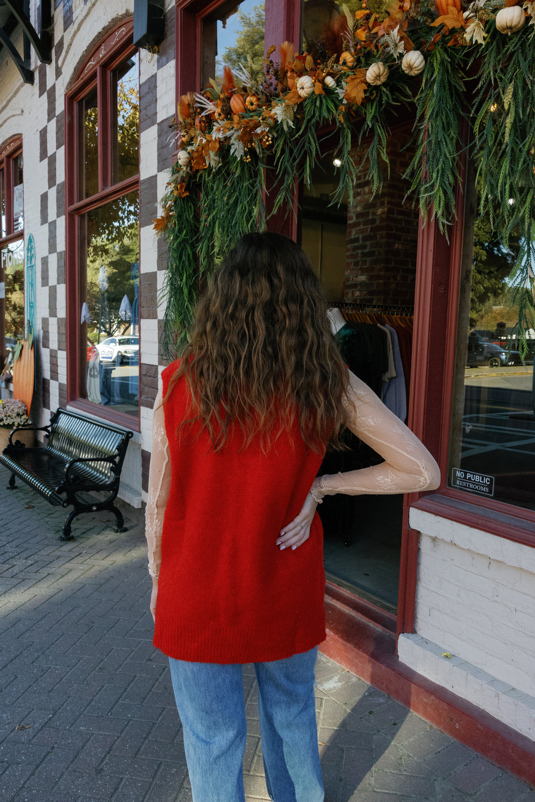 Layla Sweater Vest - Candy Cane