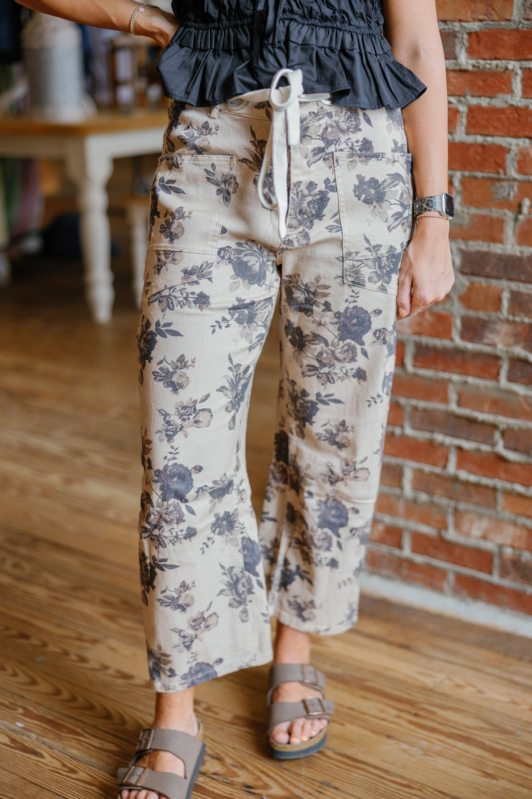 Emily Cropped Pants