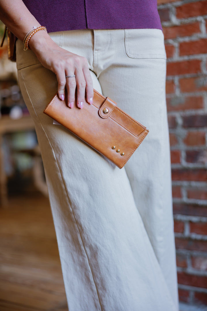 Essentials Carryall Wallet - Brown