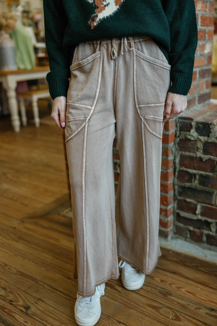 Jessica Bottoms - Camel