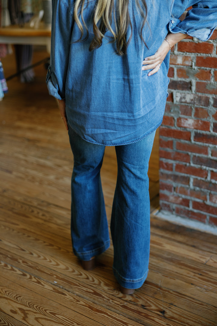 Miley Petite Flare Jeans