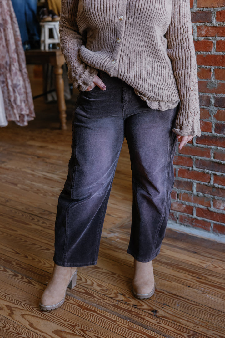 Dylan Barrel Corduroy Pants - Chocolate