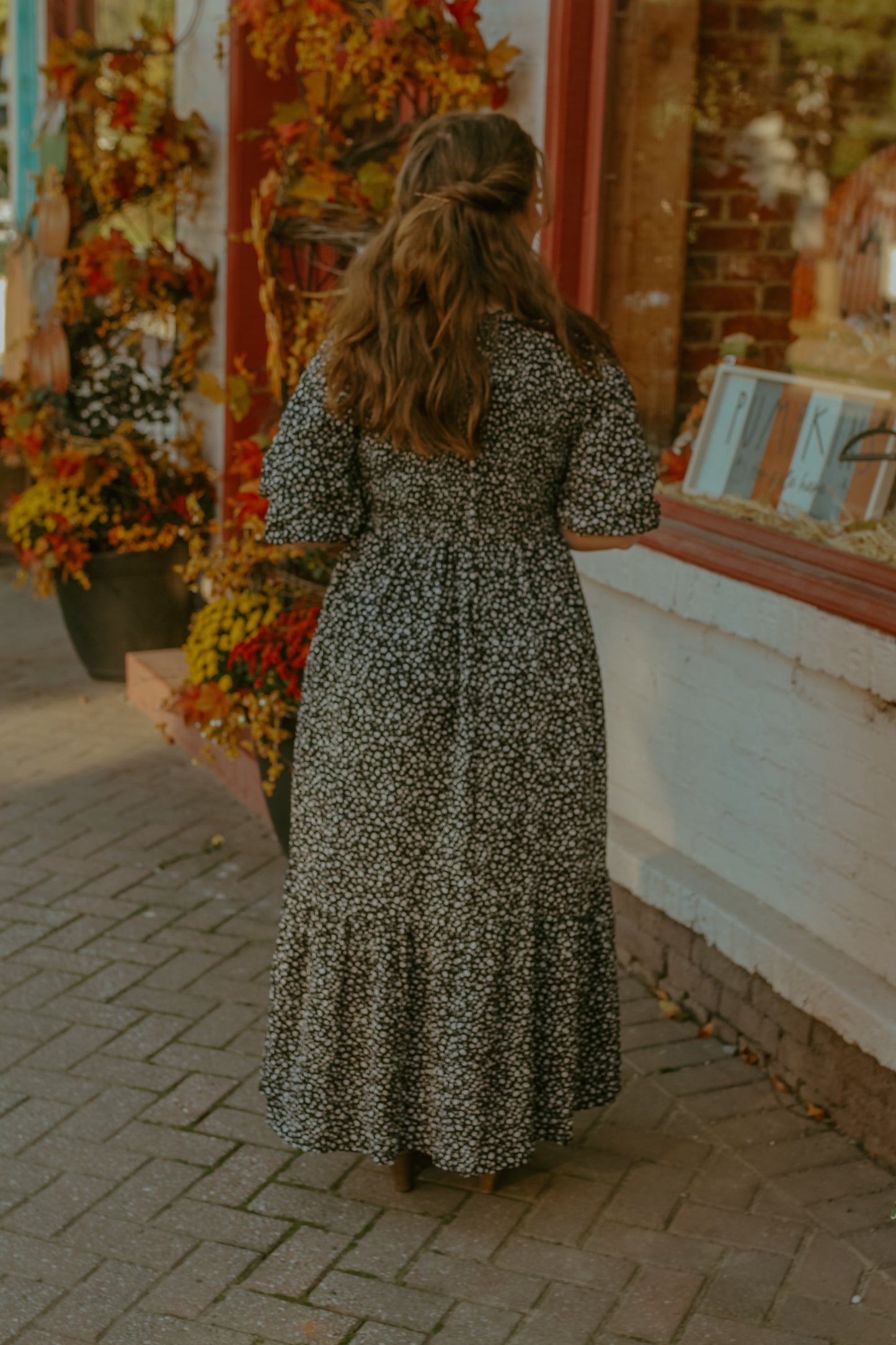 Isabella Midi Dress - Black